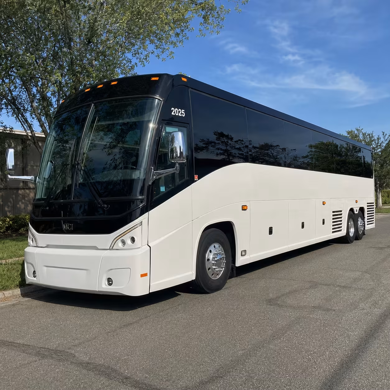 multi day charter bus rentals from queen creek for group travel